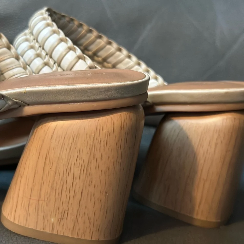 Universal Thread Women's Universal Thread Chunky Block High Slip On - Picture 5 of 5